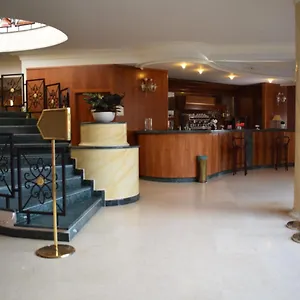 Hotel Peretti
